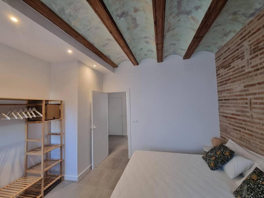 Centrica Y Encantadora Vivienda. Валенсия Экстерьер фото